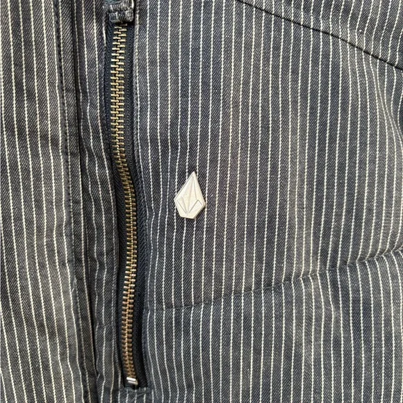 Volcom Dark Gray Jacket - Picture 4 of 8